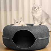Mysig kattsäng med tunnel